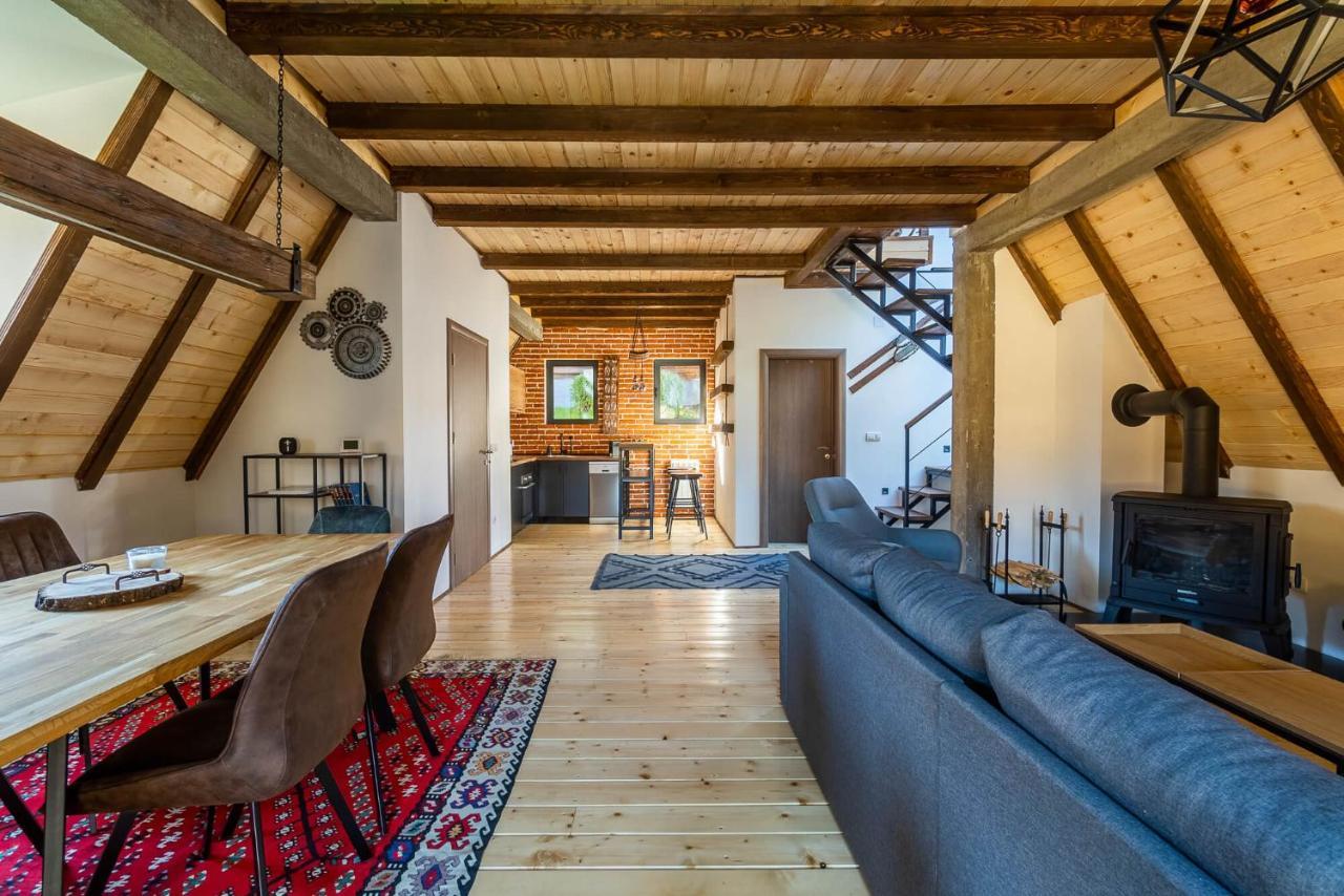 Chalet Kezman Mountain